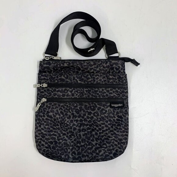 Baggallini Handbags - Baggallini Women's Animal Print Multi Pocket Adjustable Strap‎ Cross Body